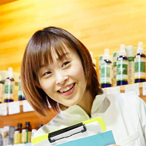 鷲田康子さん